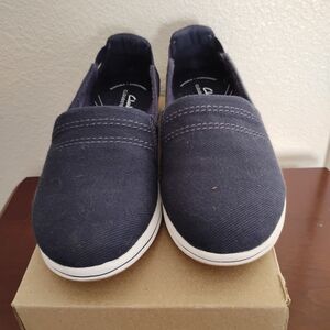 Navy Slip-On Canvas Casual Shoes Sz 8